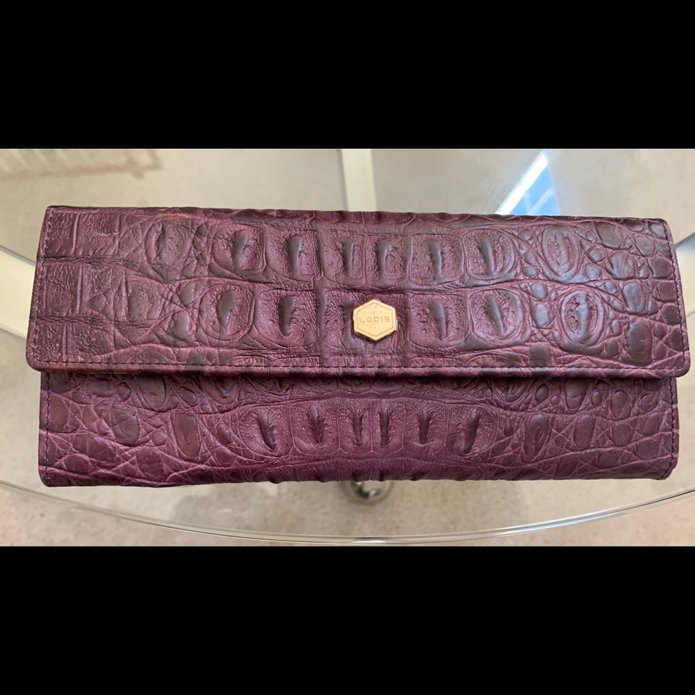 Lodis croc embossed wallet - burgundy